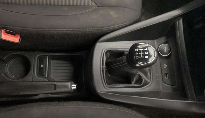 2020 Ford FREESTYLE TITANIUM PLUS 1.2 PETROL, Petrol, Manual, 40,473 km, Gear Lever