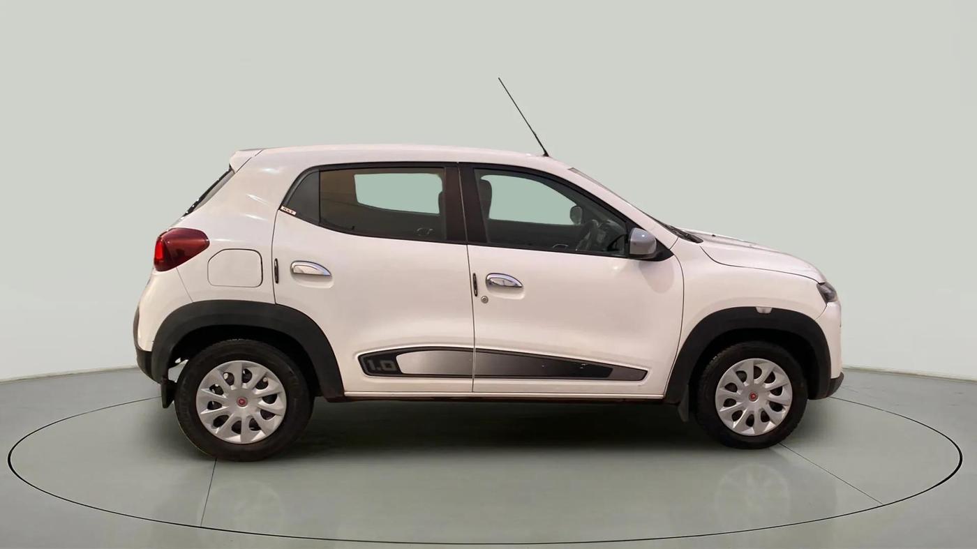 2020 Renault Kwid RXT 1.0 (O), Petrol, Manual, 76,401 km, Right Side View