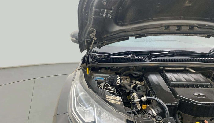 2022 Tata NEXON XZA PLUS DIESEL, Diesel, Automatic, 51,527 km, Engine View - Right