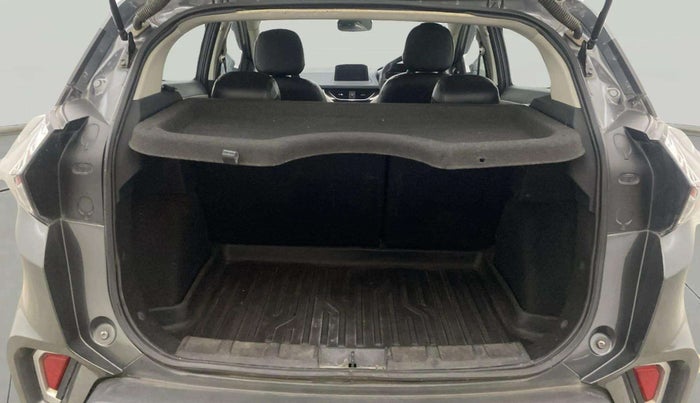 2022 Tata NEXON XZA PLUS DIESEL, Diesel, Automatic, 51,527 km, Boot Inside