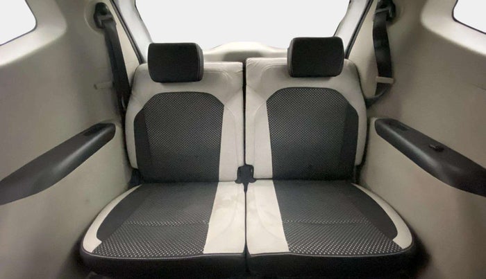2020 Renault TRIBER RXZ, Petrol, Manual, 74,766 km, Third Seat Row ( optional )