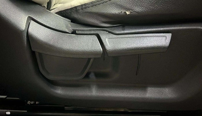 2021 Hyundai Creta EX 1.5 PETROL, Petrol, Manual, 34,924 km, Driver Side Adjustment Panel