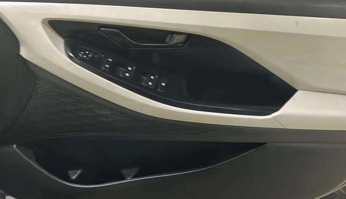2021 Hyundai Creta EX 1.5 PETROL, Petrol, Manual, 34,924 km, Driver Side Door Panels Control