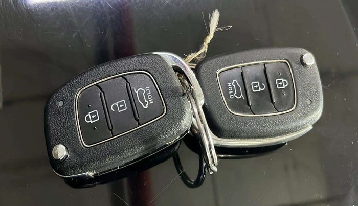 2021 Hyundai Creta EX 1.5 PETROL, Petrol, Manual, 34,924 km, Key Close Up