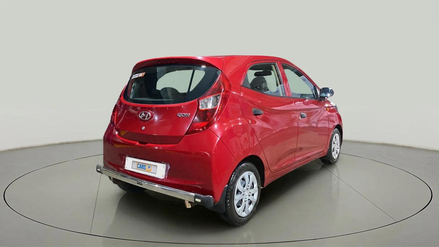 2016 Hyundai Eon MAGNA +, Petrol, Manual, 7,129 km, Right Back Diagonal