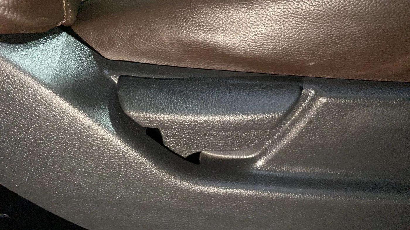 2016 Hyundai Eon MAGNA +, Petrol, Manual, 7,129 km, Driver Side Adjustment Panel