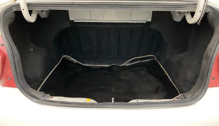 2015 Hyundai Xcent S 1.2, Petrol, Manual, 70,484 km, Boot Inside