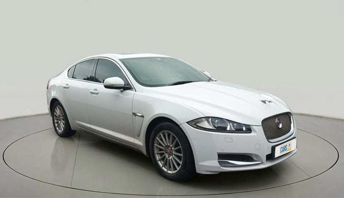 2013 Jaguar XF 2.2 DIESEL LUXURY, Diesel, Automatic, 41,863 km, Right Front Diagonal