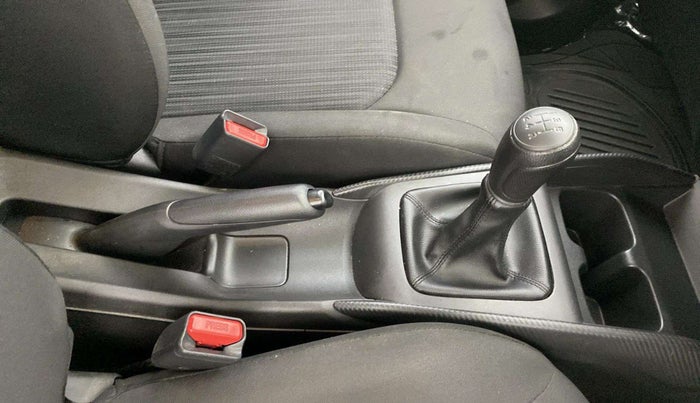 2024 Maruti Baleno SIGMA PETROL 1.2, Petrol, Manual, 2,735 km, Gear Lever