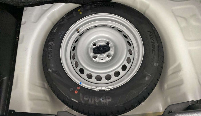 2024 Maruti Baleno SIGMA PETROL 1.2, Petrol, Manual, 2,735 km, Spare Tyre