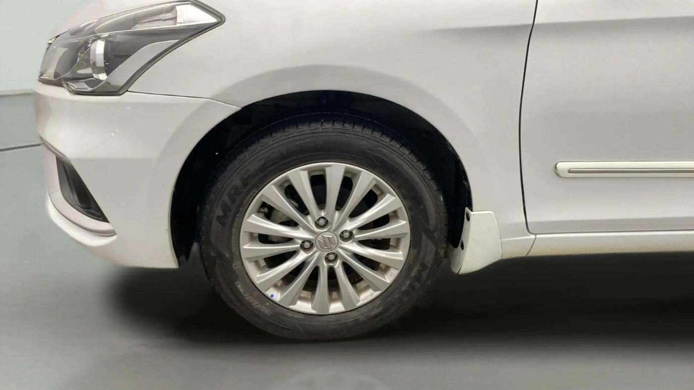 2021 Maruti Ciaz DELTA 1.5 SHVS MT PETROL, Petrol, Manual, 18,318 km, Left Front Wheel