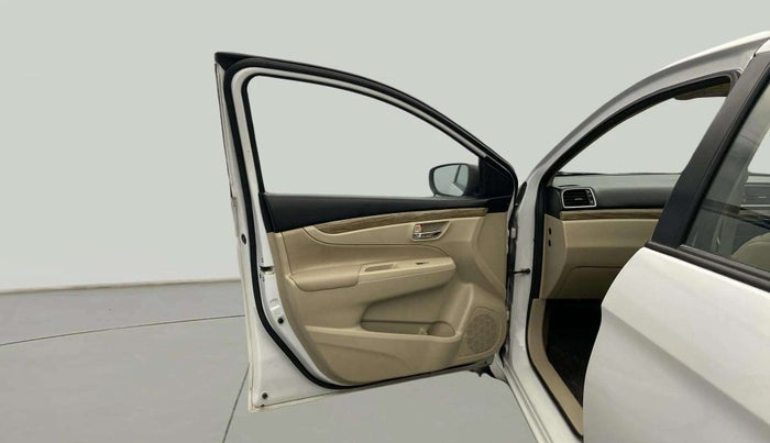 2021 Maruti Ciaz DELTA 1.5 SHVS MT PETROL, Petrol, Manual, 18,318 km, LHS Front Door