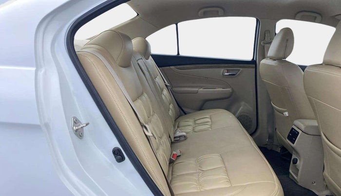 2021 Maruti Ciaz DELTA 1.5 SHVS MT PETROL, Petrol, Manual, 18,318 km, Right Side Rear Door Cabin