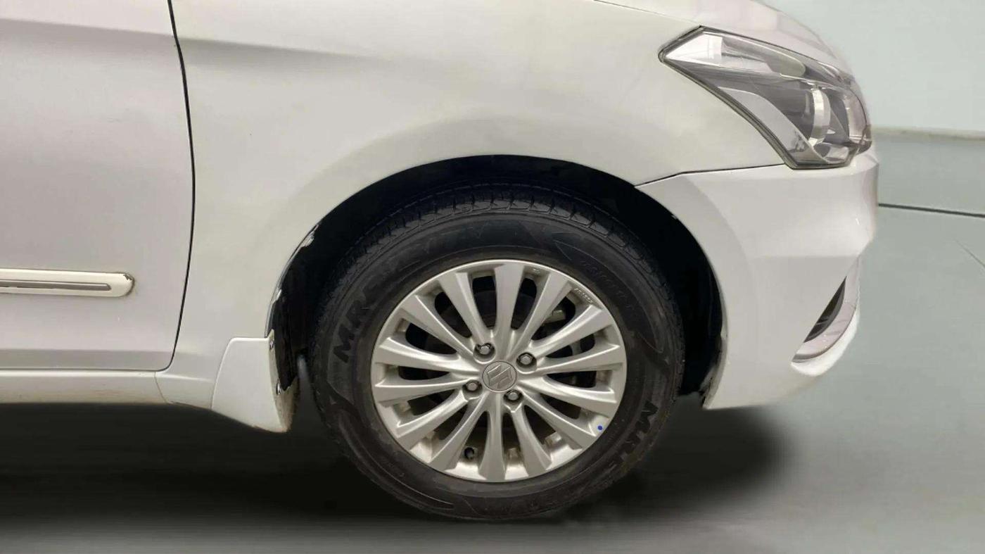 2021 Maruti Ciaz DELTA 1.5 SHVS MT PETROL, Petrol, Manual, 18,318 km, Right Front Wheel