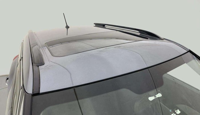 2022 Mahindra XUV300 W6 1.5 Sunroof Diesel, Diesel, Manual, 53,448 km, Roof