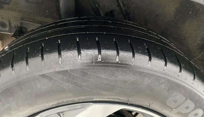 2019 Hyundai VENUE SX PLUS 1.0 TURBO DCT, Petrol, Automatic, 48,550 km, Right Rear Tyre Tread