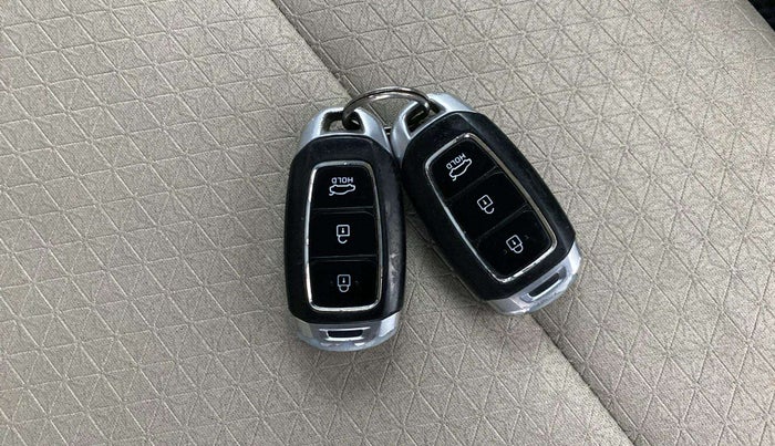 2021 Hyundai Verna SX 1.5 VTVT, Petrol, Manual, 60,124 km, Key Close Up