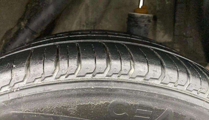 2021 Hyundai Verna SX 1.5 VTVT, Petrol, Manual, 60,124 km, Left Rear Tyre Tread