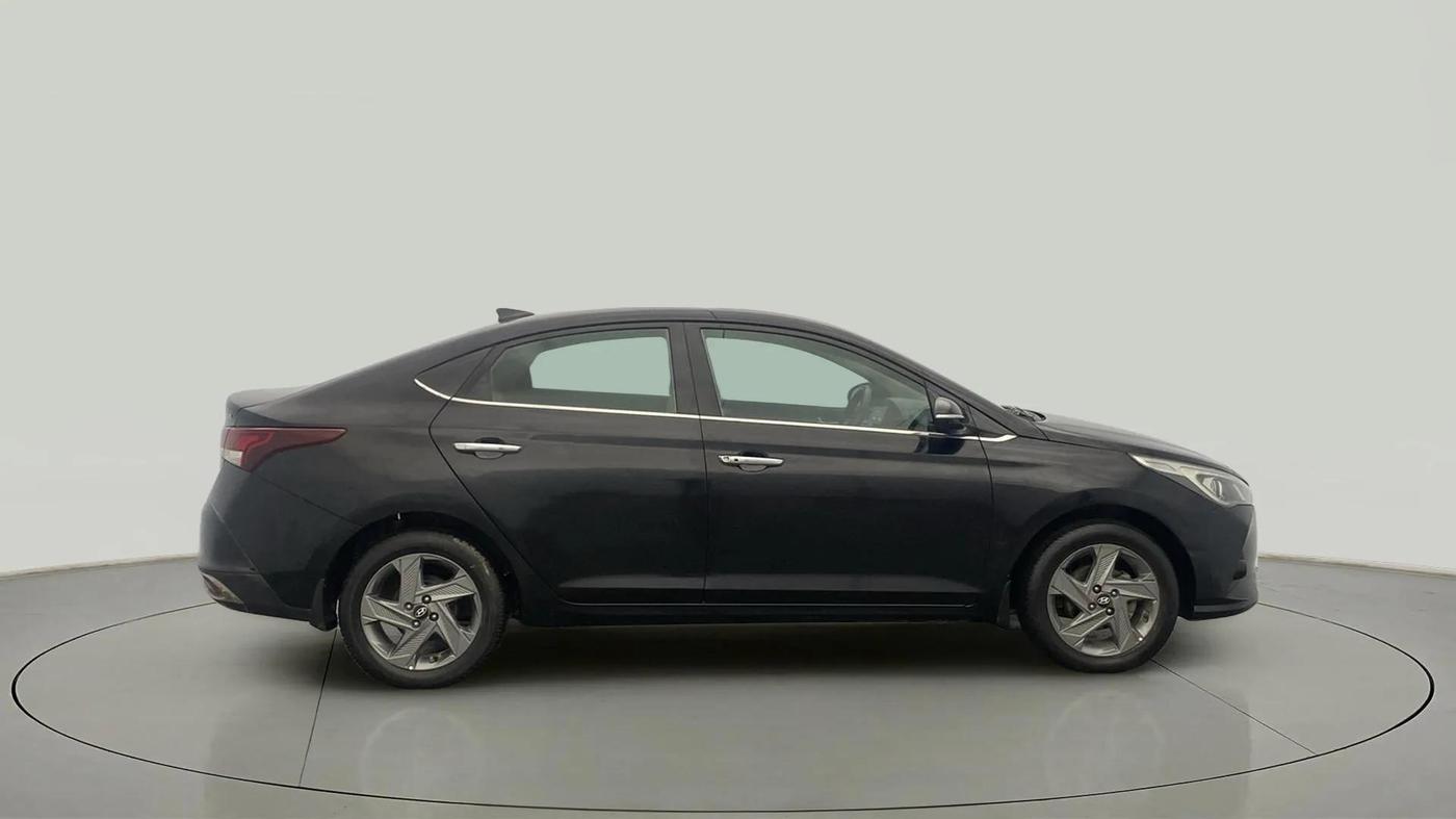 2021 Hyundai Verna SX 1.5 VTVT, Petrol, Manual, 60,124 km, Right Side View