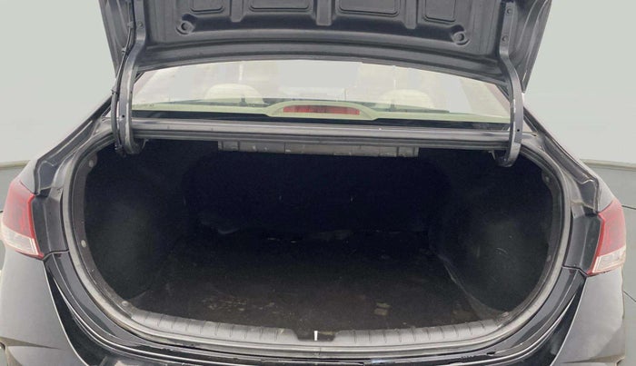 2021 Hyundai Verna SX 1.5 VTVT, Petrol, Manual, 60,124 km, Boot Open Zoomed View