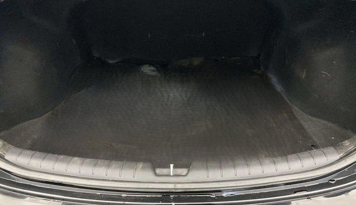 2021 Hyundai Verna SX 1.5 VTVT, Petrol, Manual, 60,124 km, Boot Inside