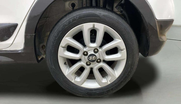 2019 Hyundai i20 Active 1.2 SX, Petrol, Manual, 93,185 km, Left Rear Wheel