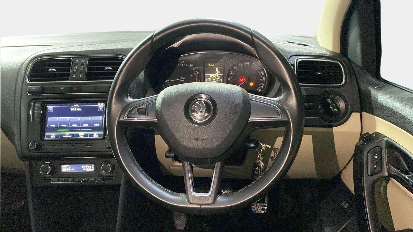 2020 Skoda Rapid 1.0 AMBITION TSI MT, Petrol, Manual, 80,684 km, Steering Wheel Close Up