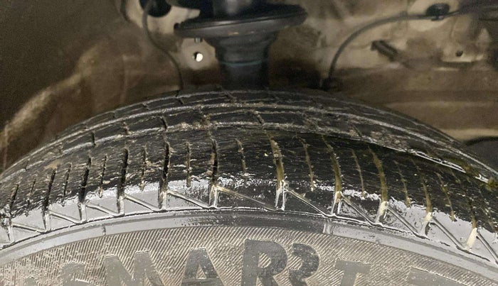 2022 Maruti S PRESSO LXI (O) CNG, CNG, Manual, 50,177 km, Right Front Tyre Tread