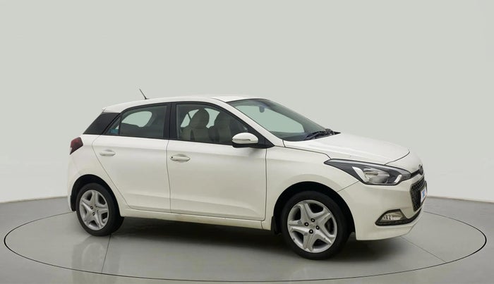 2017 Hyundai Elite i20 ASTA 1.2, Petrol, Manual, 33,200 km, Right Front Diagonal