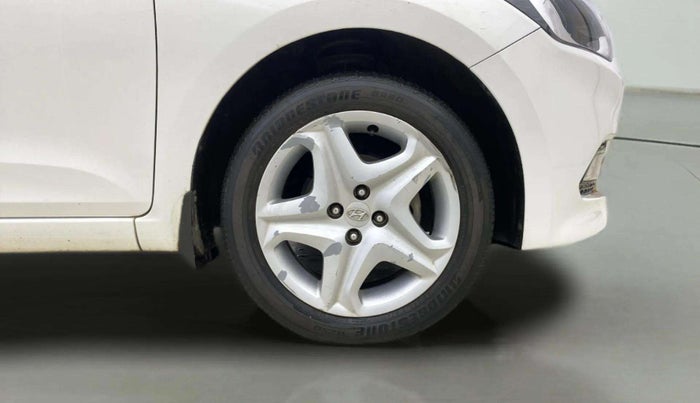 2017 Hyundai Elite i20 ASTA 1.2, Petrol, Manual, 33,200 km, Right Front Wheel