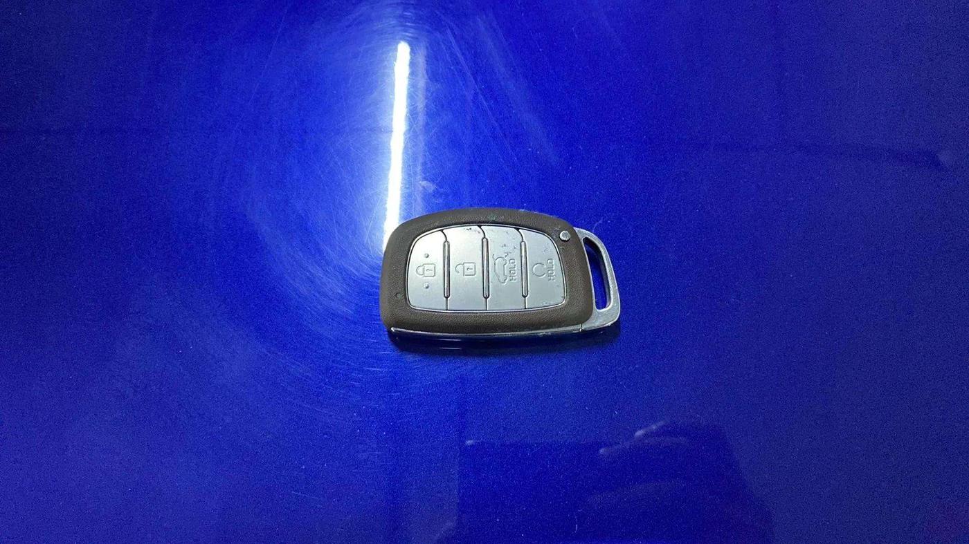 2022 Hyundai VENUE N LINE N8 1.0 TURBO DCT, Petrol, Automatic, 15,218 km, Boot Open Zoomed View