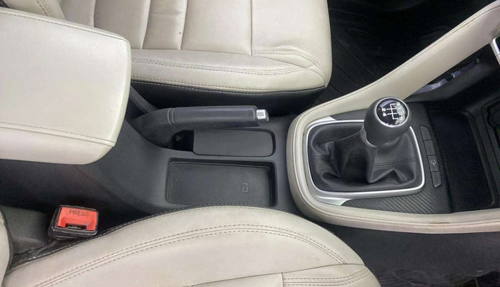 2022 MG ASTOR SHARP EX 1.5 MT, Petrol, Manual, 54,448 km, Gear Lever
