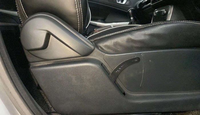 2018 Ford Ecosport TITANIUM 1.5L DIESEL, Diesel, Manual, 70,684 km, Driver Side Adjustment Panel