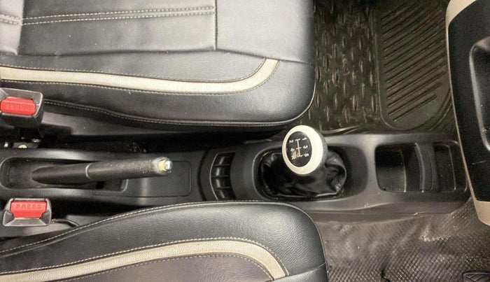 2015 Maruti Wagon R 1.0 VXI, Petrol, Manual, 44,483 km, Gear Lever