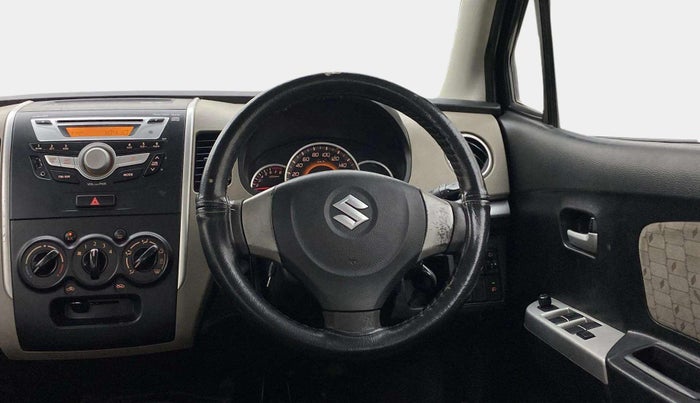 2015 Maruti Wagon R 1.0 VXI, Petrol, Manual, 44,483 km, Steering Wheel Close Up