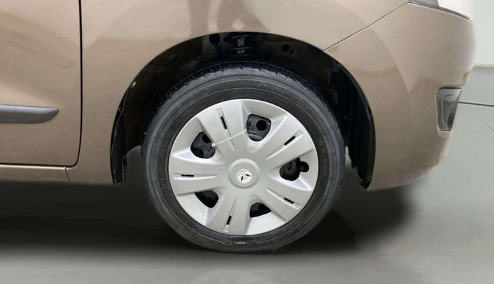 2015 Maruti Wagon R 1.0 VXI, Petrol, Manual, 44,483 km, Right Front Wheel