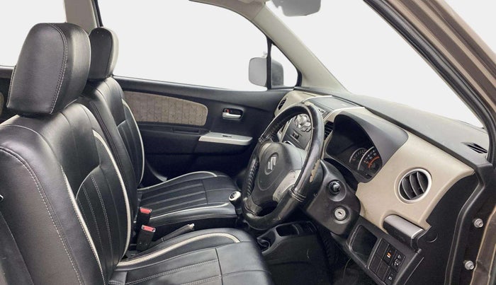 2015 Maruti Wagon R 1.0 VXI, Petrol, Manual, 44,483 km, Right Side Front Door Cabin