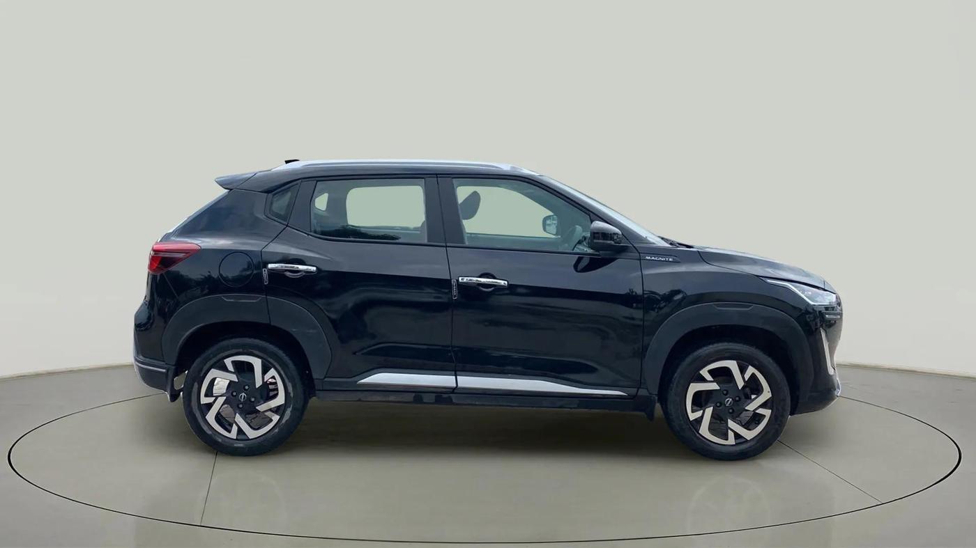 2023 Nissan MAGNITE XV MT, Petrol, Manual, 15,160 km, Right Side
