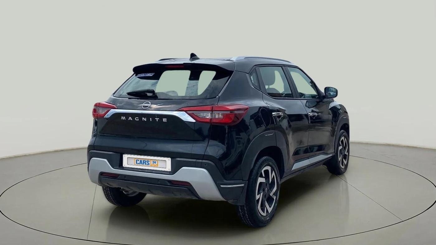 2023 Nissan MAGNITE XV MT, Petrol, Manual, 15,160 km, Right Back Diagonal