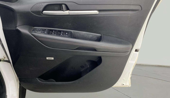 2021 KIA SONET GTX PLUS 1.0 DCT, Petrol, Automatic, 57,059 km, Driver Side Door Panels Control