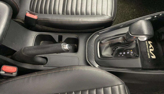 2021 KIA SONET GTX PLUS 1.0 DCT, Petrol, Automatic, 57,059 km, Gear Lever