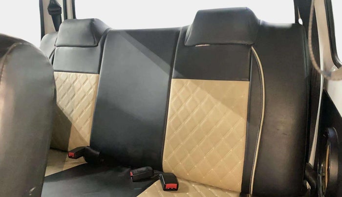 2023 Maruti Eeco 7 STR STD 1.2, Petrol, Manual, 5,324 km, Third Seat Row ( optional )