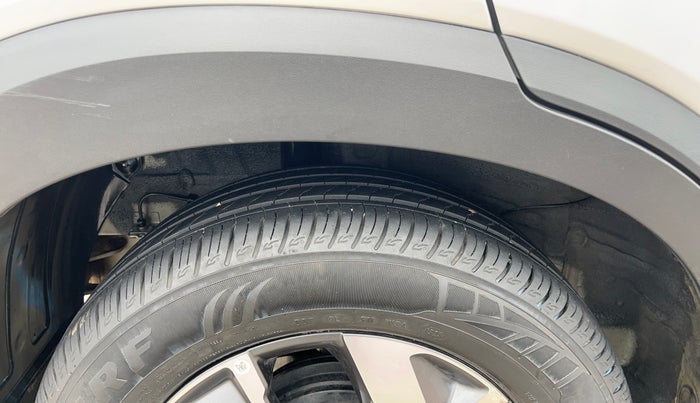 2023 KIA SONET GTX PLUS 1.0 TURBO PETROL DCT, Petrol, Automatic, 10,399 km, Right Rear Tyre Tread