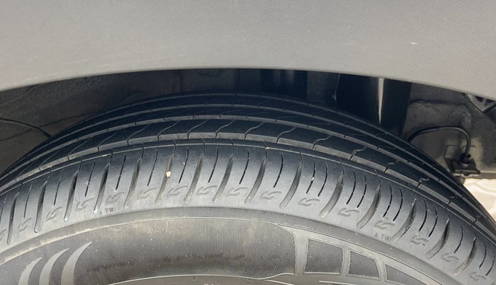 2023 KIA SONET GTX PLUS 1.0 TURBO PETROL DCT, Petrol, Automatic, 10,399 km, Left Rear Tyre Tread