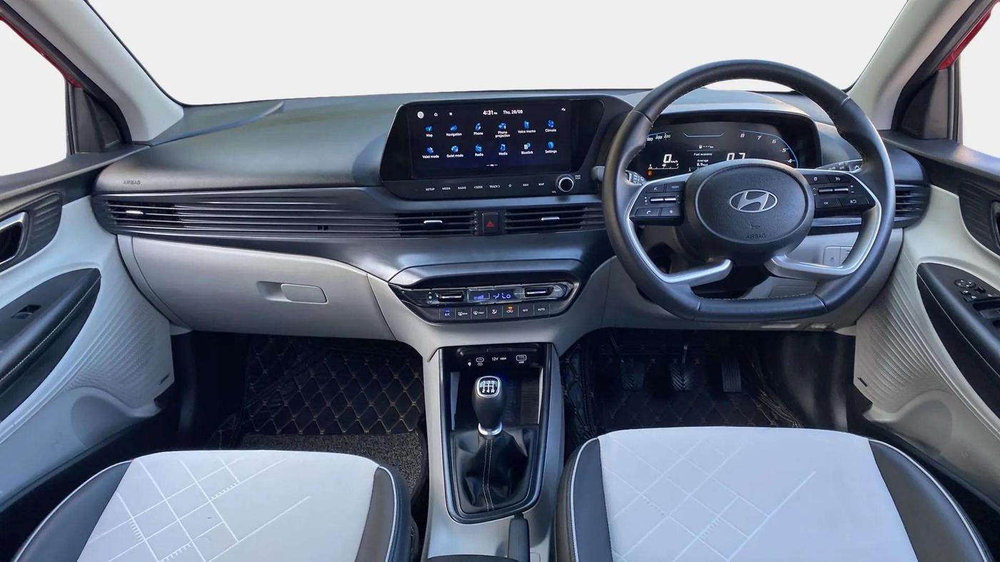 2023 Hyundai NEW I20 ASTA (O) 1.2 MT, Petrol, Manual, 16,187 km, Dashboard