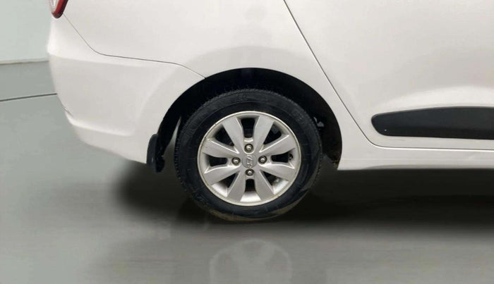 2016 Hyundai Xcent SX 1.2, Petrol, Manual, 93,884 km, Right Rear Wheel