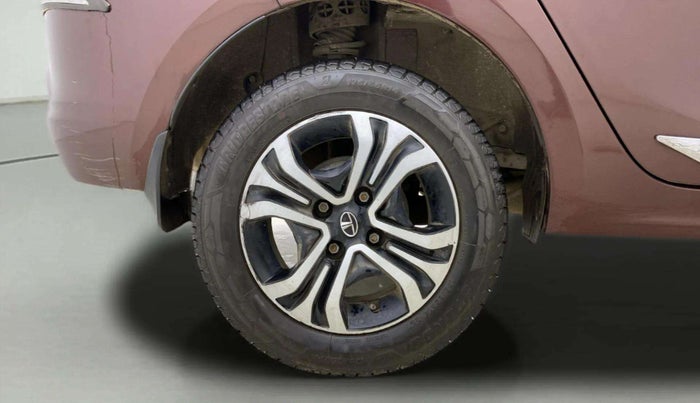 2022 Tata TIGOR XZ PLUS CNG DUAL TONE, CNG, Manual, 75,741 km, Right Rear Wheel