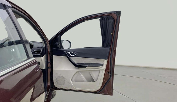 2022 Tata TIGOR XZ PLUS CNG DUAL TONE, CNG, Manual, 75,741 km, RHS Front Door