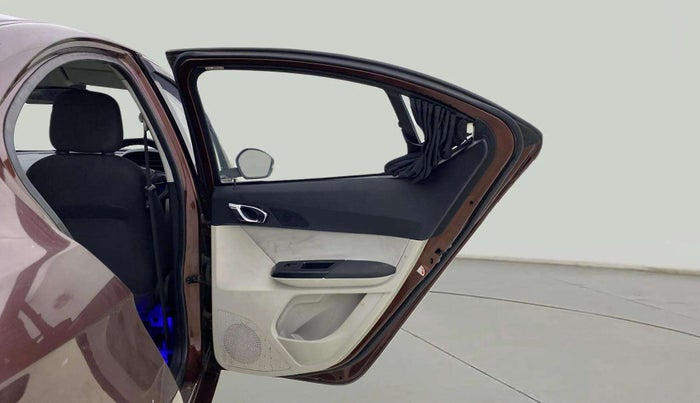 2022 Tata TIGOR XZ PLUS CNG DUAL TONE, CNG, Manual, 75,741 km, RHS Rear Door