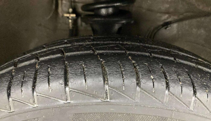 2022 Maruti Alto VXI, Petrol, Manual, 21,426 km, Right Front Tyre Tread